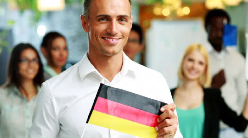 Almanya Çifte Vatandaşlık Yasası: 3 Yılda Alman Pasaportu (2026)